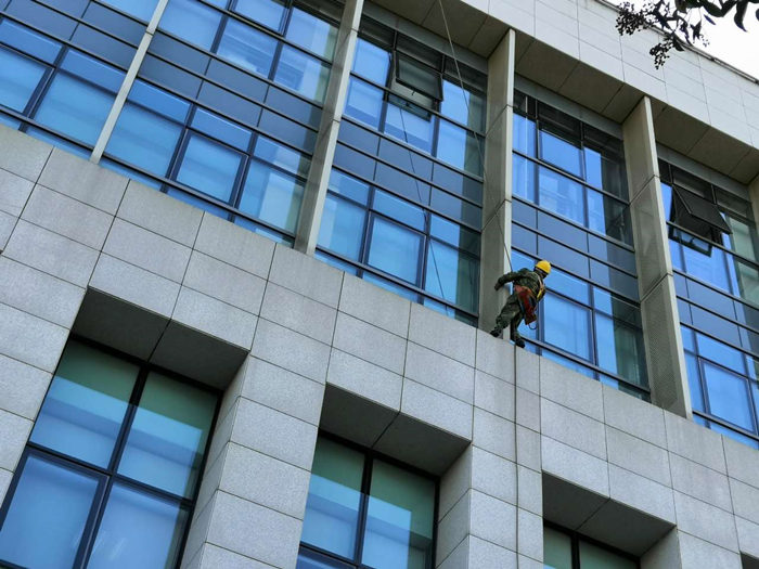 天津市北辰区幕墙检测鉴定机构-玻璃幕墙安全性检测多久检测一次