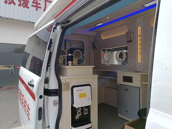 福田G7非急救病人转运车 废物运输车生产厂家