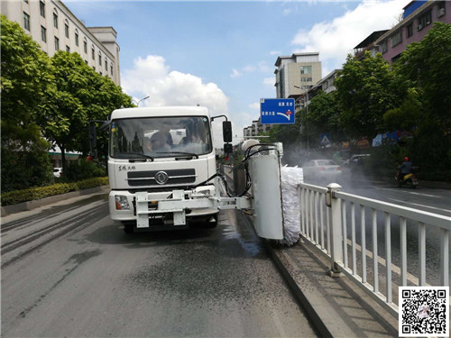 蚌埠高速护栏清洗车多少钱一台