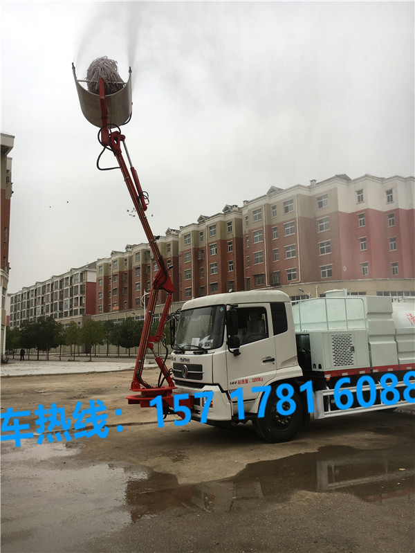 北京庆玲（五十铃）东风多利卡护栏清洗车图片