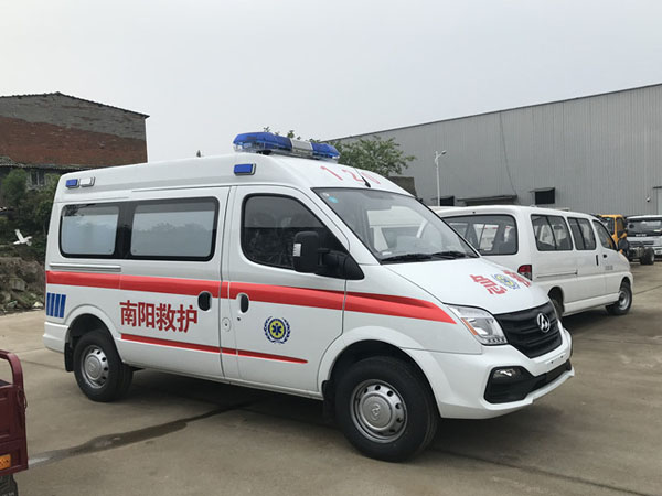 重庆v80救护车生产厂家