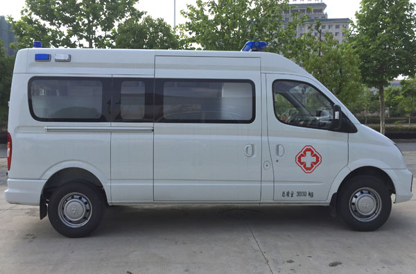 上海大通v80救护车价格