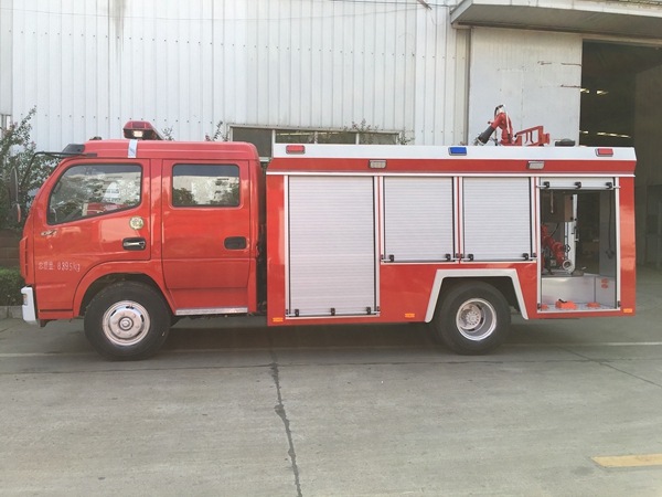 云南多利卡装水2吨消防车在哪里买