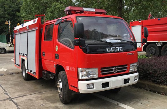海南东风2吨消防车配置