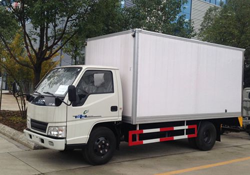 安徽国六江铃1.5吨冷藏车厂家处理价格