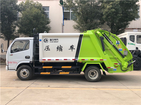 深圳五十铃压缩式垃圾车