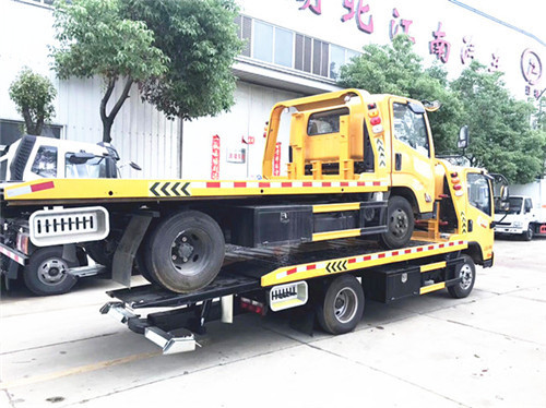 北京东风施救拖车