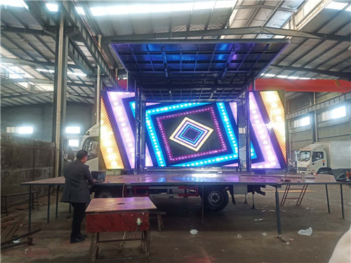 青海中型LED宣传舞台车直销